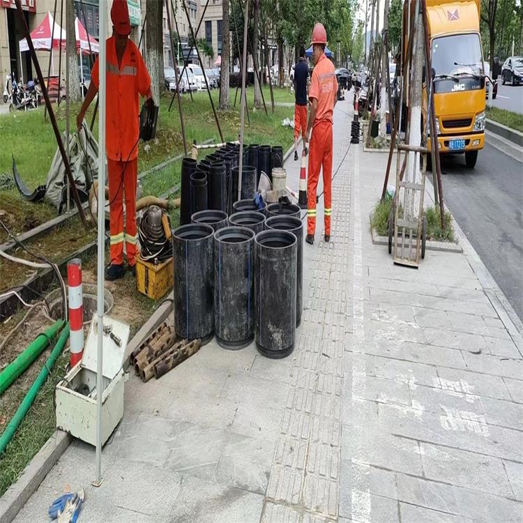 宏伟管道短管置换修复