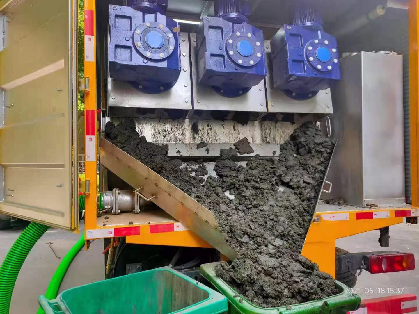 宏伟化粪池清掏城市维护站-泥浆净化干湿分离处理